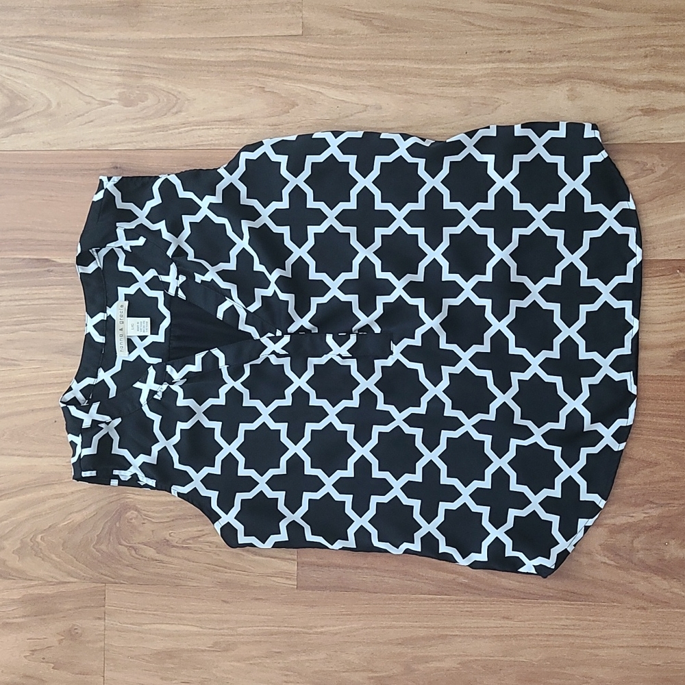 Hanna and Grace blouse